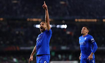 Πήραν την απευθείας πρόκριση στους «16» του Europa Γουέστ Χαμ και Μπράιτον, θριάμβευσε στην Ανδαλουσία η Ρέιντζερς