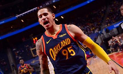 Ενισχύθηκαν στους φόργουορντ οι Κινγκς - Αυξάνεται ο ανταγωνισμός για τον Βεζένκοφ