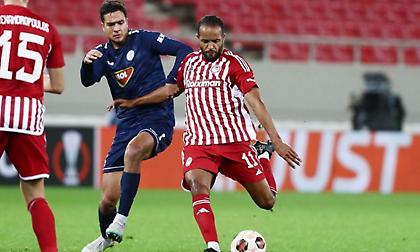 Βρήκε δίχτυα και έγινε ο γηραιότερος σκόρερ του Ολυμπιακού στην Ευρώπη ο Ελ Αραμπί