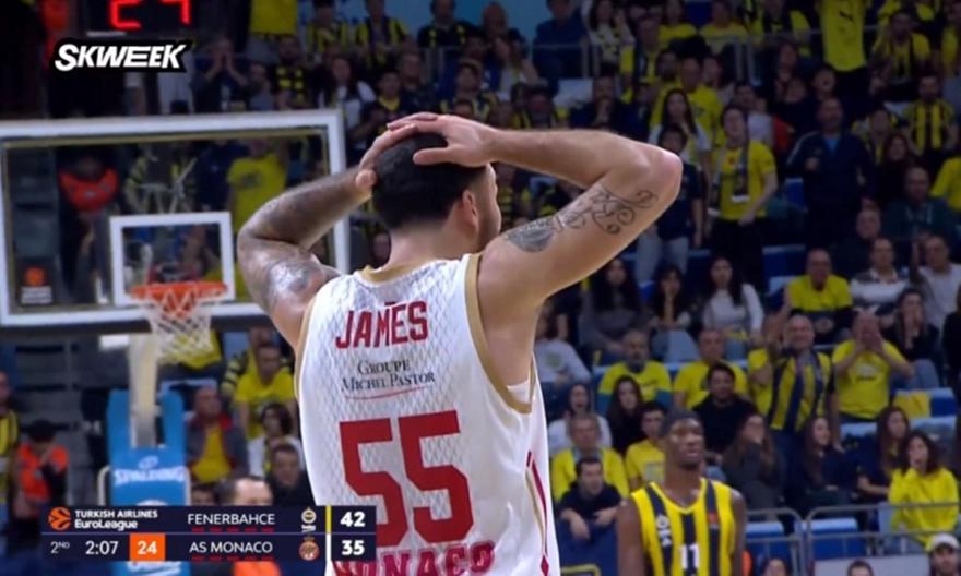 Τζέιμς: Το ποστάρισμά του για την τεχνική ποινή που δέχθηκε