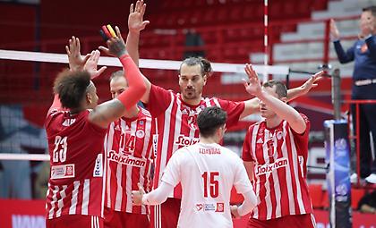 Καθάρισε τον Παναθηναϊκό και συνεχίζει απόλυτος στην κορυφή ο Ολυμπιακός!