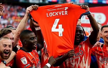 Απίστευτο: Δεύτερη φορά μέσα σε 7 μήνες που καταρρέει μέσα στο γήπεδο ο Λόκιερ!