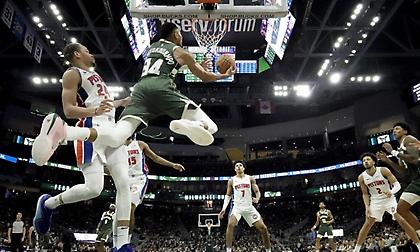 Διέλυσαν τους Πίστονς οι Μπακς με Γιάννη στο... ρελαντί