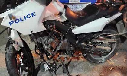 Από την Πάτρα ο 29χρονος αστυνομικός που σκοτώθηκε στην καταδίωξη- Δείτε την κατεστραμμένη μηχανή