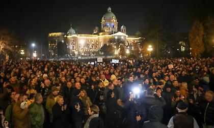 Ξεσηκωμός στο Βελιγράδι: Διαδηλωτές απαιτούν επανάληψη των δημοτικών εκλογών