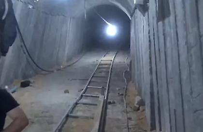 Βίντεο από το εσωτερικό του «μεγαλύτερου τούνελ» της Χαμάς που ανακάλυψαν οι IDF κάτω από τη Λωρίδα της Γάζας