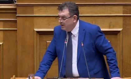 Βουλευτής της «Νίκης» προειδοποιεί ότι αυτές τις ημέρες ανοίγουν οι πύλες της κολάσεως και βγαίνουν καλικάντζαροι