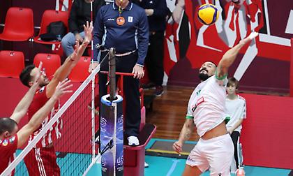 Στον Παναθηναϊκό το ντέρμπι στο βόλεϊ - Τρεις αγωνιστικές κεκλεισμένων στον Ολυμπιακό