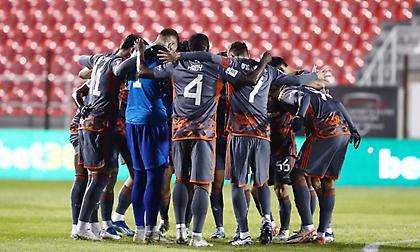 Να συνεχίσει την αντεπίθεση στο Περιστέρι ο Ολυμπιακός