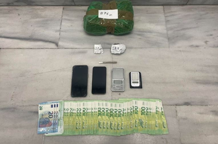 Στα χέρια της αστυνομίας 32χρονος που διακινούσε ναρκωτικά