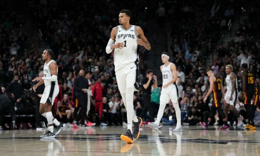 Γουεμπανιάμα: Εκτός από τον αγώνα των Σπερς με τους Μπακς