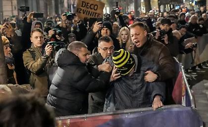 Σερβία: Επανάληψη των εκλογών σε όλα τα επίπεδα ζητάει η σερβική αντιπολίτευση - Ανυποχώρητος ο Βούτσιτς