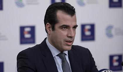 «Αμαρτίαι πατέρων παιδεύουσι τέκνα»: Το σχόλιο του Θάνου Πλεύρη για τον γάμο του πατέρα του