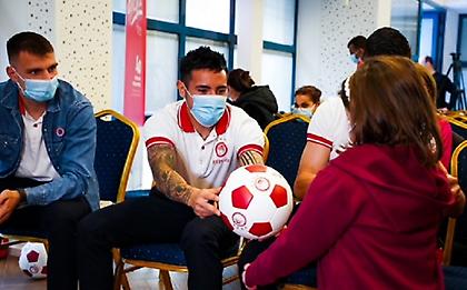 Stoiximan και Ολυμπιακός δίπλα στα παιδιά της Φλόγας