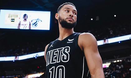 Άλλες δύο εβδομάδες στα… πιτς ο Σίμονς για τους Νετς!