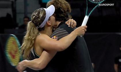 Πρώτη νίκη στο «διπλό» για Τσιτσιπά και Μπαντόσα