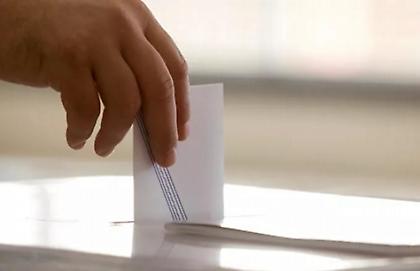 Δημοσκόπηση Σκάι: Δεύτερο κόμμα το ΠΑΣΟΚ, νέα υποχώρηση για τον ΣΥΡΙΖΑ