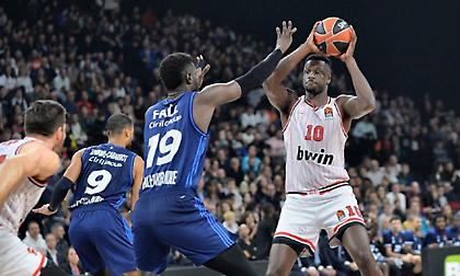 Βιλερμπάν-Ολυμπιακός (4η περίοδος)