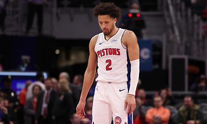 Απεγνωσμένοι οι οπαδοί των Πίστονς, φώναζαν «πουλήστε την ομάδα» μετά την 25η σερί ήττα