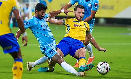 Ο Διαμαντάκος… κάνει πλάκα: Φοβερή ντρίμπλα με τακουνάκι και τελείωμα για το 6o φετινό του γκολ!