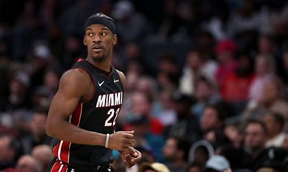 Χωρίς Μπάτλερ στο χριστουγεννιάτικο παιχνίδι τους με τους Σίξερς οι Χιτ