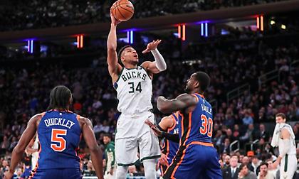 Live streaming: Η χριστουγεννιάτικη μάχη του Γιάννη κόντρα στους Νικς (4η περίοδος)