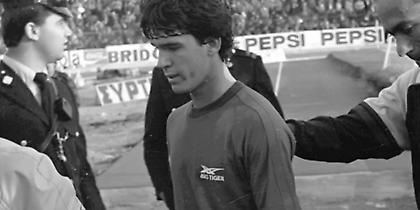 Δημήτρης Σαραβάκος: Ο μεγάλος «μικρός» των γηπέδων συστήνεται για πρώτη φορά στο ελληνικό ποδόσφαιρο