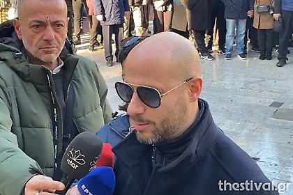 Θαυμαστής του Καρρά ήρθε από τη Γερμανία στη Θεσσαλονίκη για να τον αποχαιρετήσει