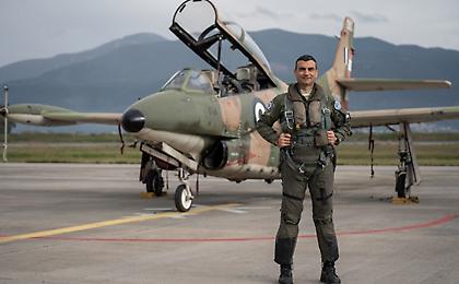 Καλαμάτα: «Ήταν η τελευταία πτήση για να φύγει διακοπές» λέει η αδερφή του επισμηναγού που σκοτώθηκε