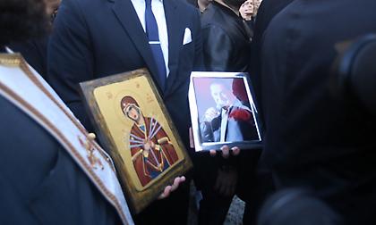 Στις 12 το μεσημέρι η ταφή του Βασίλη Καρρά στο Κοκκινοχώρι Καβάλας