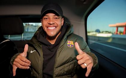 Έφτασε Βαρκελώνη και περνάει από ιατρικά ο Βίτορ Ρόκε