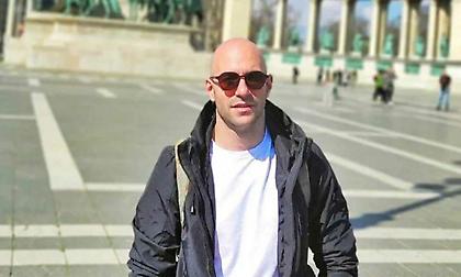 Επεισόδια Ρέντη: Η συγκλονιστική στιγμή που ανακοινώνεται ο θάνατος του αστυνομικού από το κέντρο