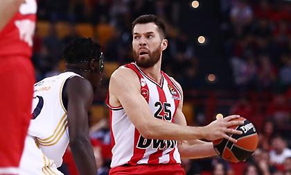 Mε Πίτερς στο 2.95 ο Ολυμπιακός κόντρα στην Άλμπα