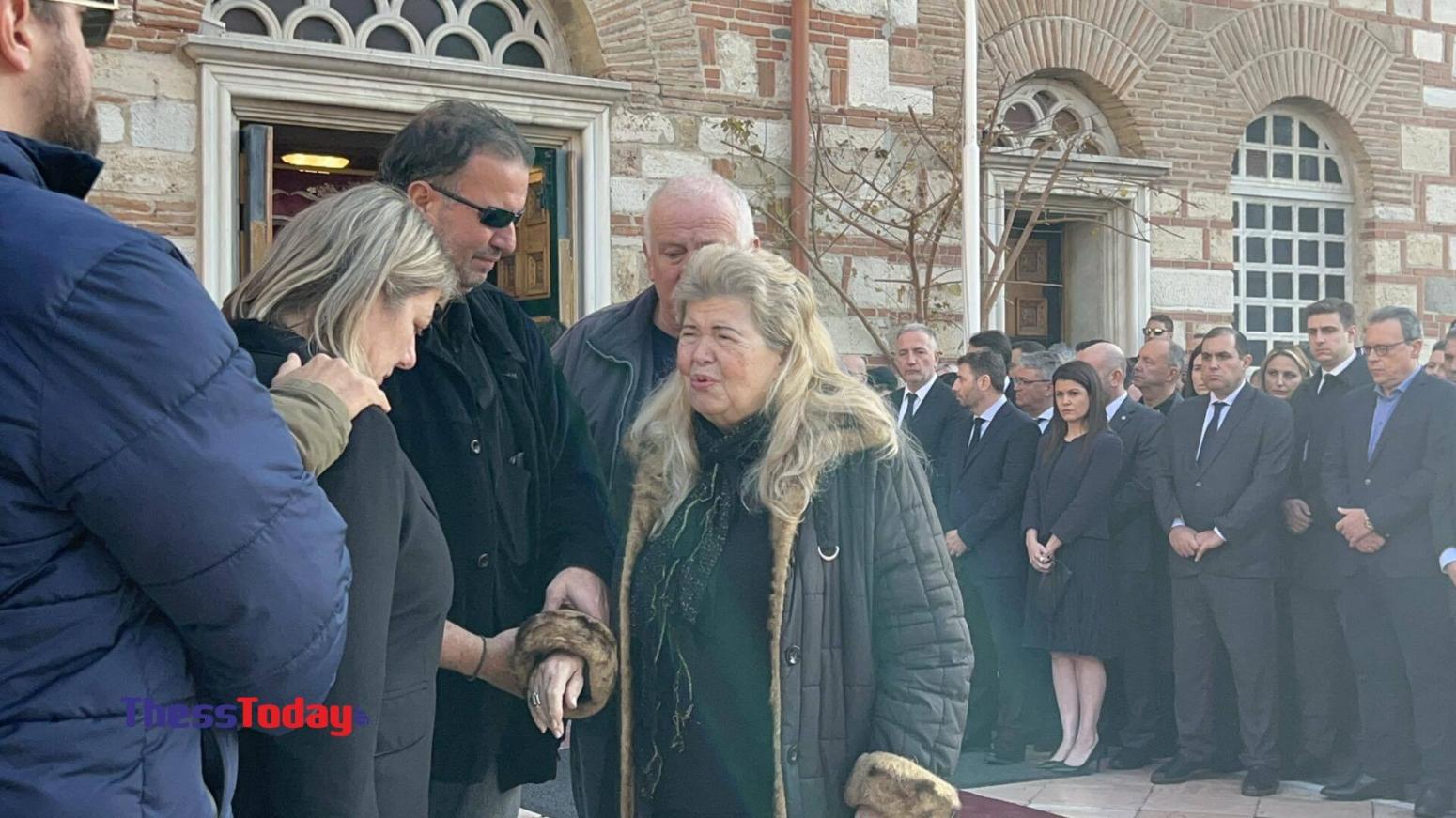Συγκλονίζει η μητέρα του Γιώργου Λυγγερίδη: «Βαστάω εγώ, είμαι η μάνα του Λύγγε»