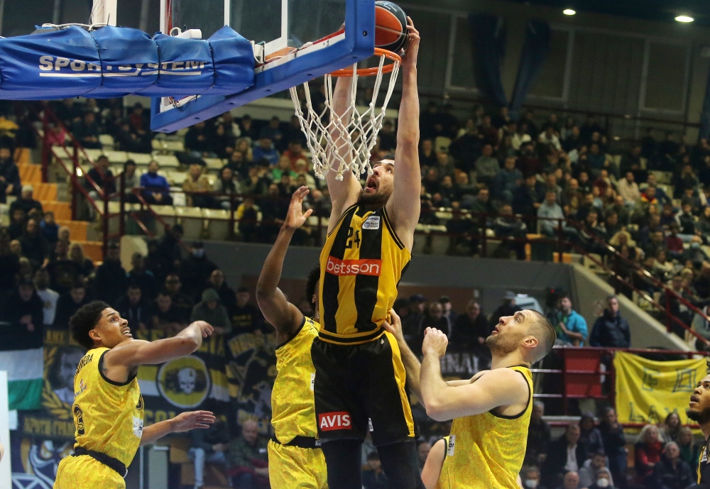 Λαύριο-ΑΕΚ Betsson BC: