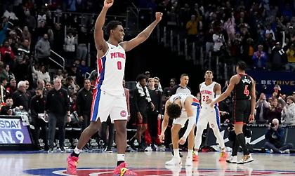 Οι Πίστονς έσπασαν το αρνητικό ρεκόρ των 28 ηττών-Πήραν τα ντέρμπι στη Δύση Τίμπεργουλβς και Μάβερικς