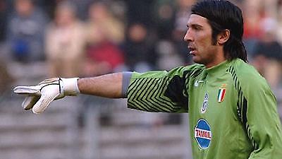 Ντεσάμπ: «Μένει ο Μπουφόν 100%»