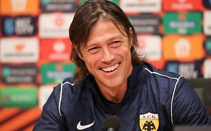 «Να εκτιμήσουμε την αγάπη που μπορεί να κάνει τα πάντα»: Οι ευχές του Αλμέιδα για το 2024