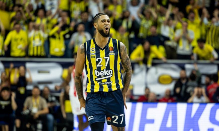 Ντόρσεϊ: Προπονήθηκε κανονικά με τη Φενέρ, διαθέσιμος για τη «διαβολοβδομάδα»