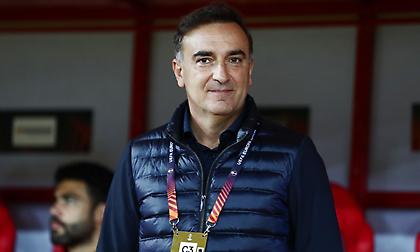 Καρβαλιάλ: «Να φέρει πρωτάθλημα για τον Ολυμπιακό το 2024 - Ευχαριστημένοι με το ρόστερ, αλλά…»