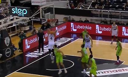 Το απίθανο slam dunk του ΜακΝίς για τους πρώτους πόντους του ΠΑΟΚ στο 2024!