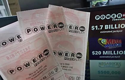 Υπερτυχερός στις ΗΠΑ κέρδισε 842 εκατ. δολάρια στο Powerball την Πρωτοχρονιά