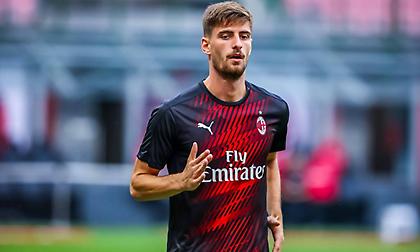 Eπίσημο: Επέστρεψε στη Μίλαν ο Γκάμπια