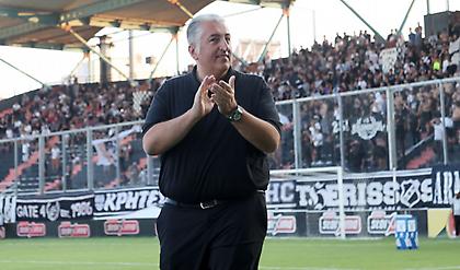 Μπούσης: «Ας ξεκινήσουμε το 2024 μ' έναν κρότο»