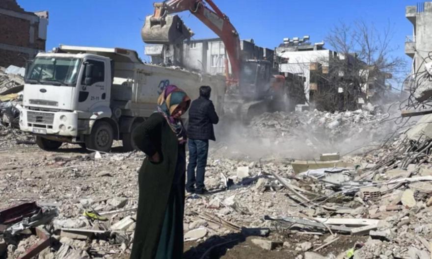 Πρώτη δίκη για τα θύματα του φονικού σεισμού στην Τουρκία