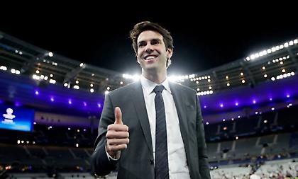 Ο Κακά έφτιαξε τον ιδανικό ποδοσφαιριστή και δεν επέλεξε πουθενά τον Κριστιάνο Ρονάλντο