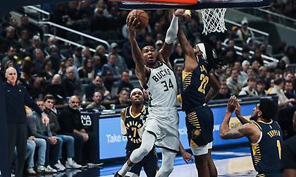 Έπιασαν πελάτες τους Μπακς οι Πέισερς-Τέταρτη ήττα παρά τις προσπάθειες του Γιάννη