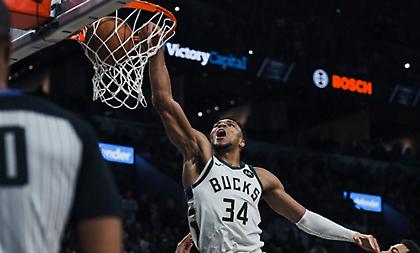 Νίκησαν Σπερς και Γουεμπανιαμά οι Μπακς του τρομερού Γιάννη