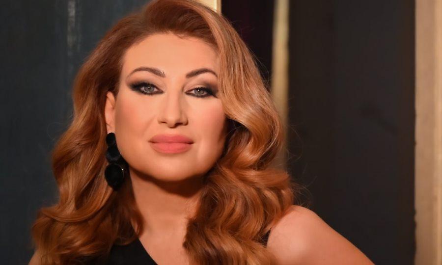 Αθηνά Live: Τα μεγάλα τραγούδια του σινεμά με τη Μαντώ και το Yiorgos Fakanas Group