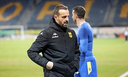 Σαββόπουλος: «Ξεκάθαρο μήνυμα Μάντζιου σε Μενέντες και Ρουπ η απουσία τους από την αποστολή του ντέρμπι με τον ΠΑΟΚ»